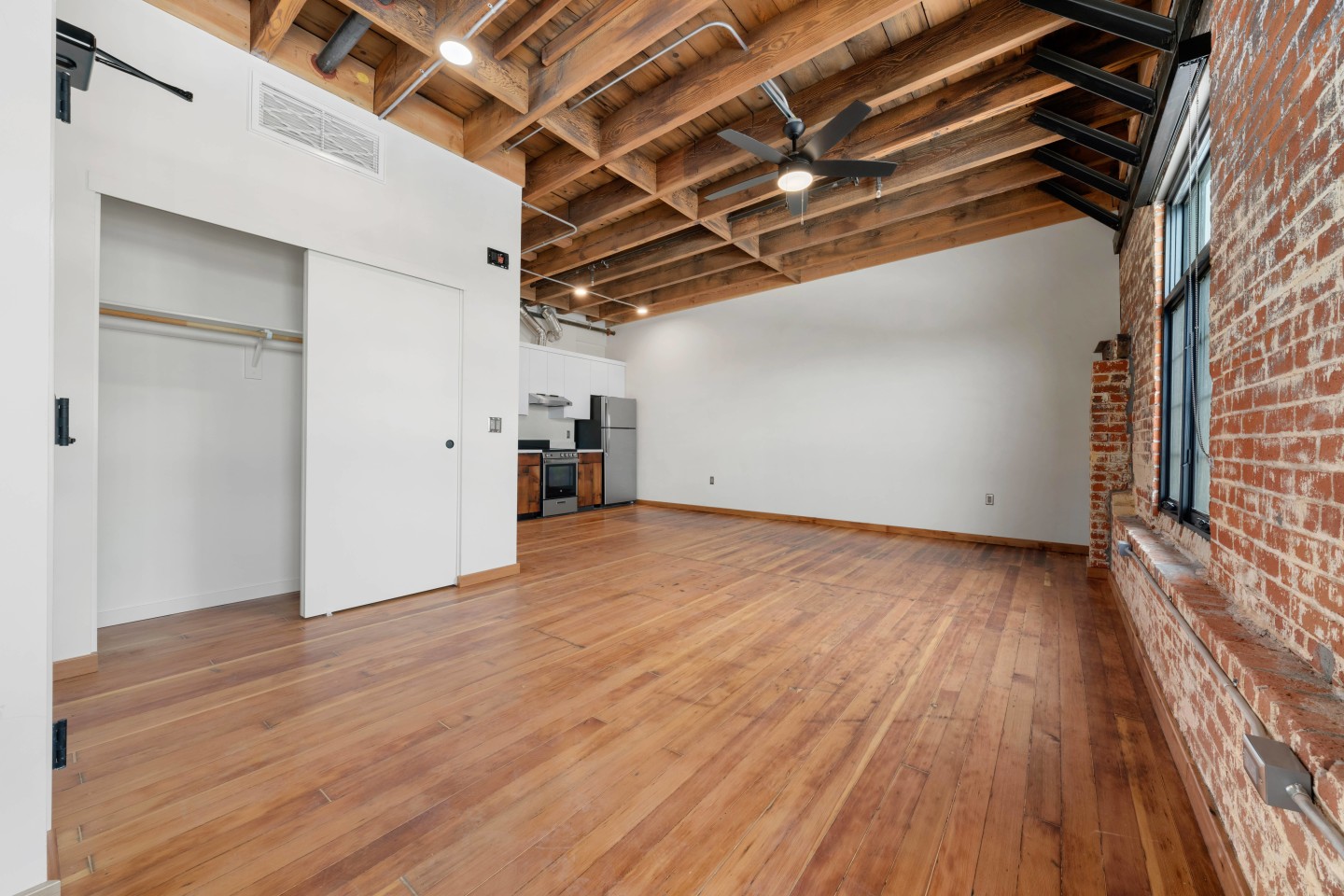 The Market Club at the Mil Image 62