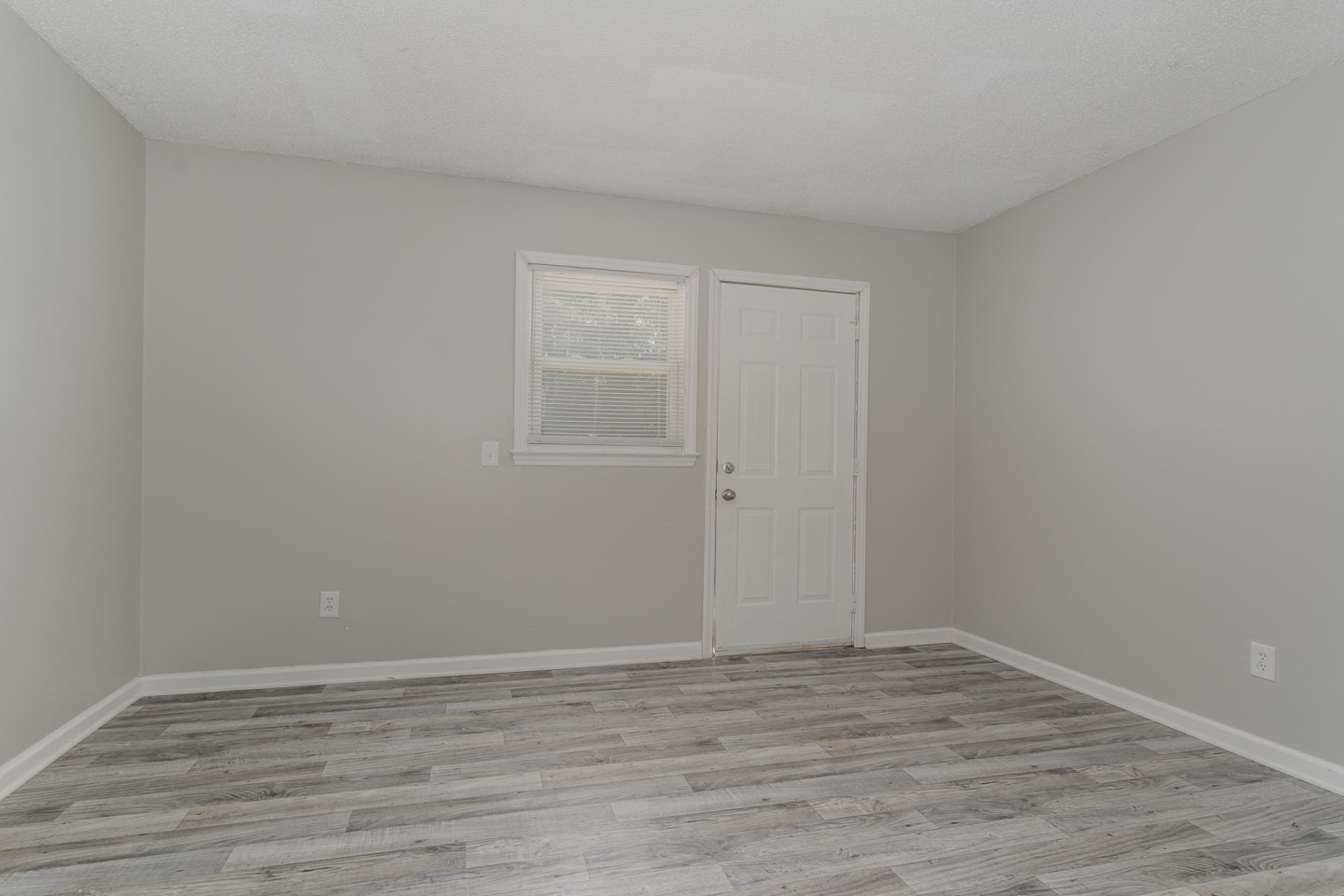 Caswell at Central Avenue Image 21