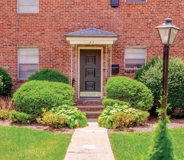 Mountain Manor Image 8