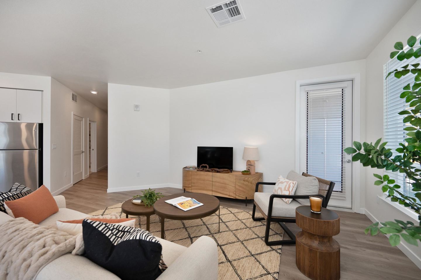 Halcyon Apartments Image 93