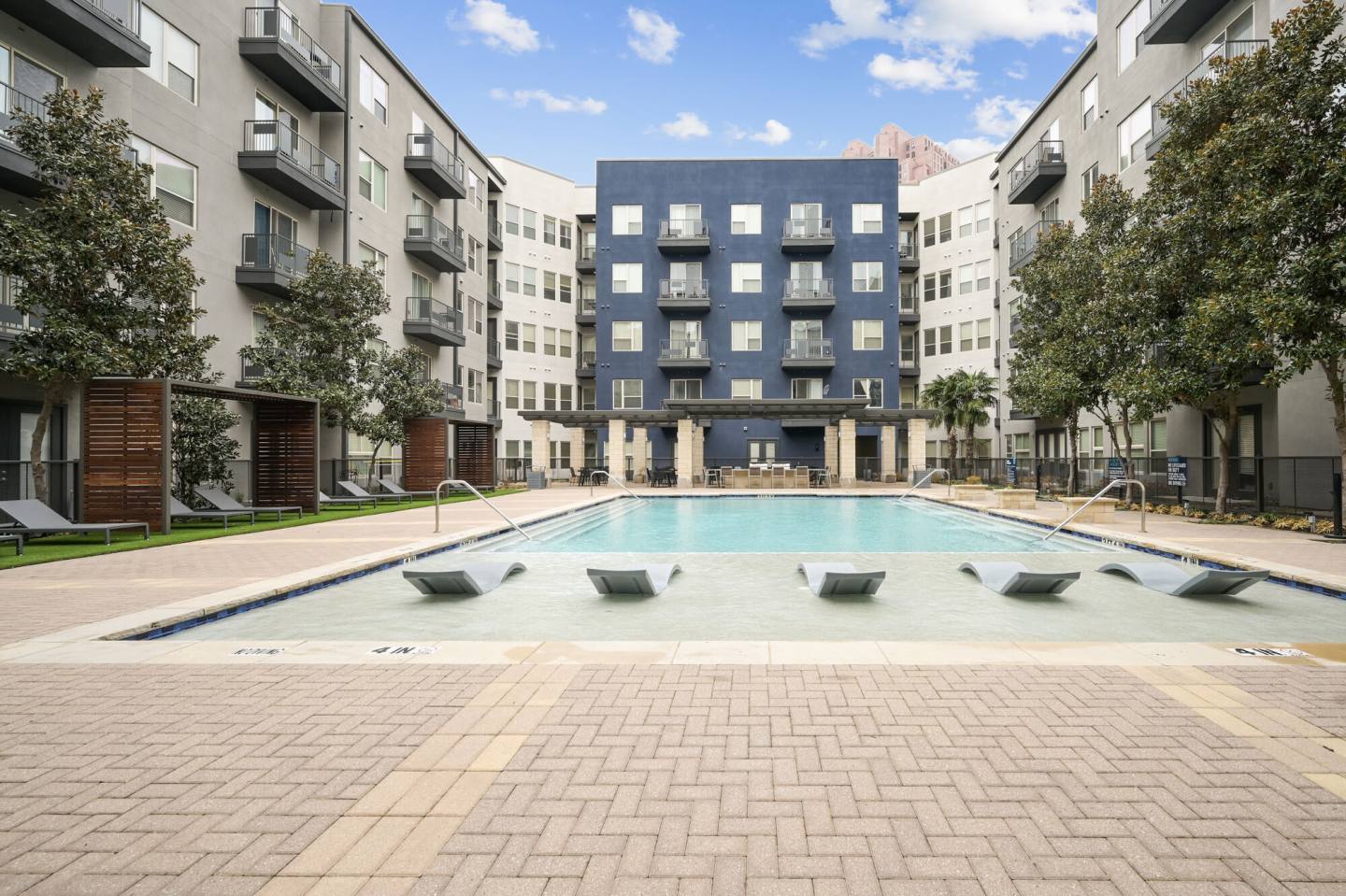 Maddox Image 25