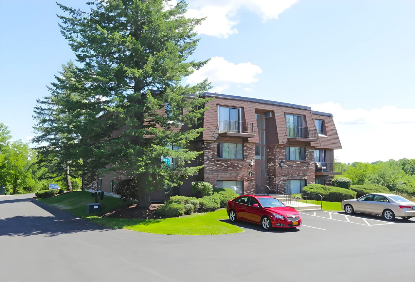 Brunswick Apartments Image 2