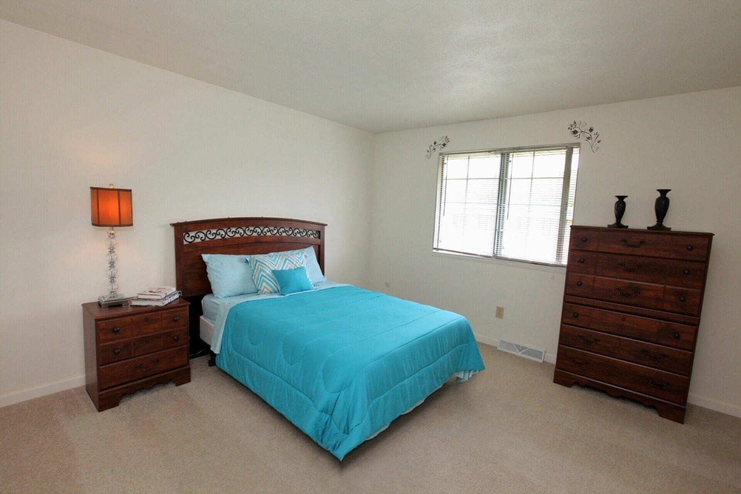 Walton Heights Image 15