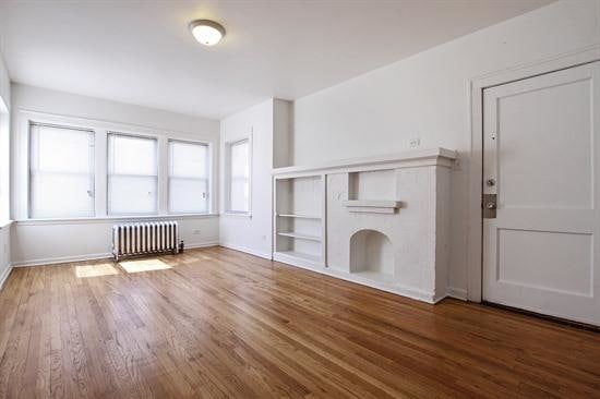 6401 S Maplewood Ave Image 2