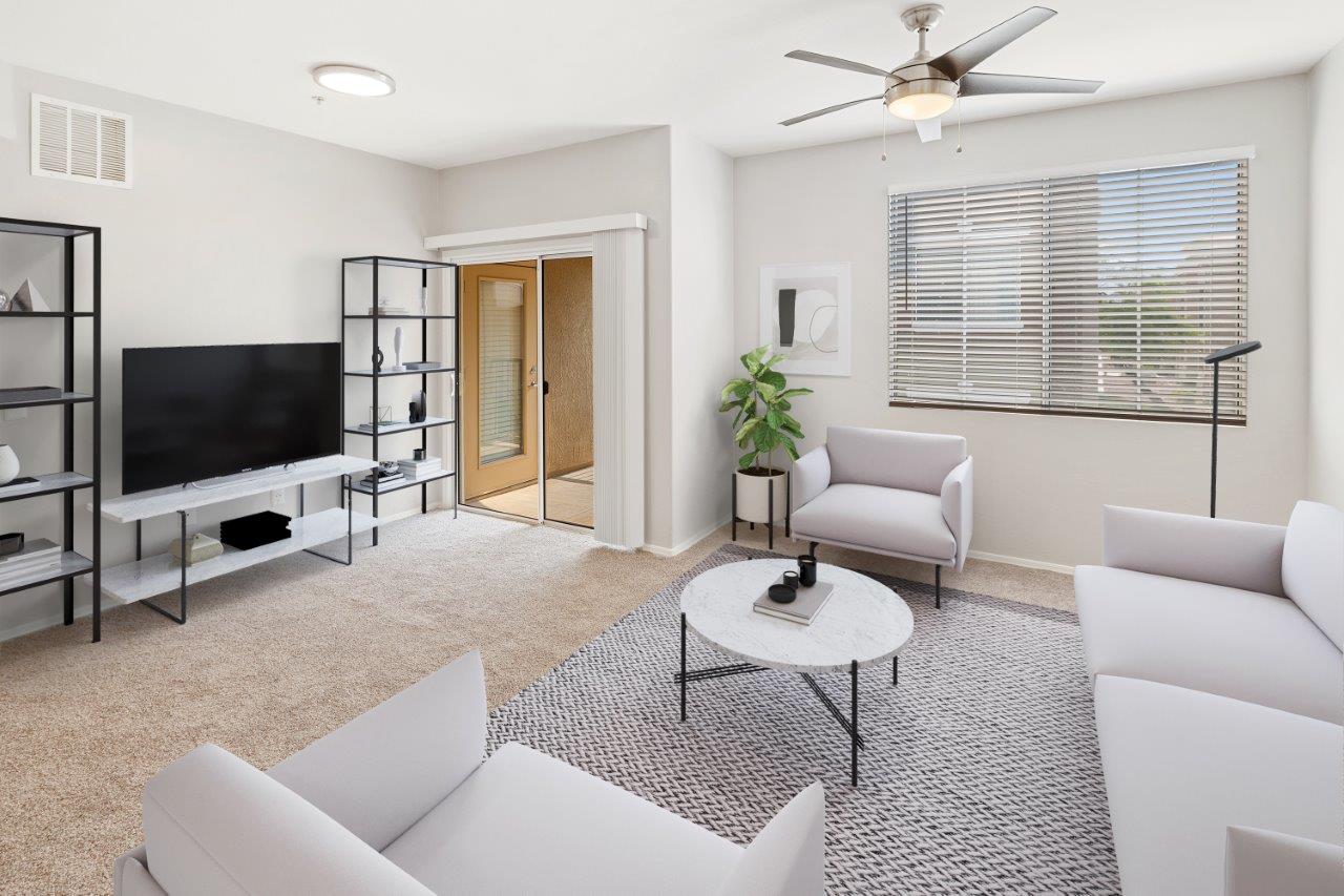 Equestrian Luxury Apartment Homes Image 3