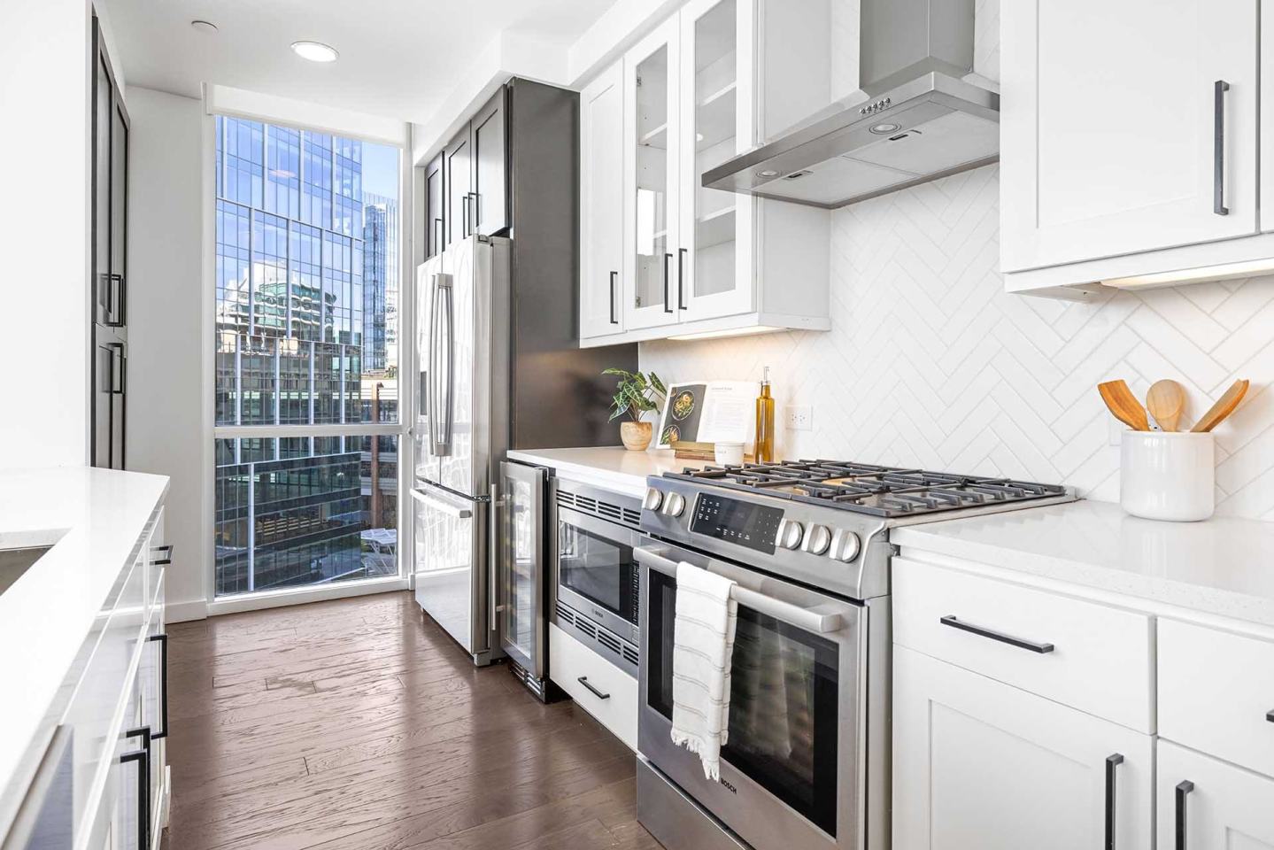 The Huntley Luxury Apartments Image 20
