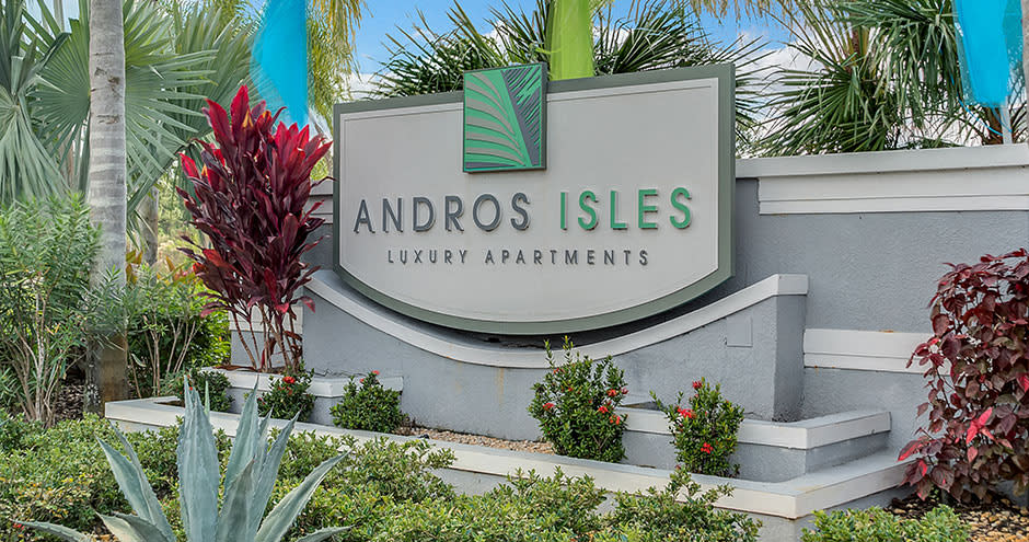 Andros Isles Luxury Apartments Image 42