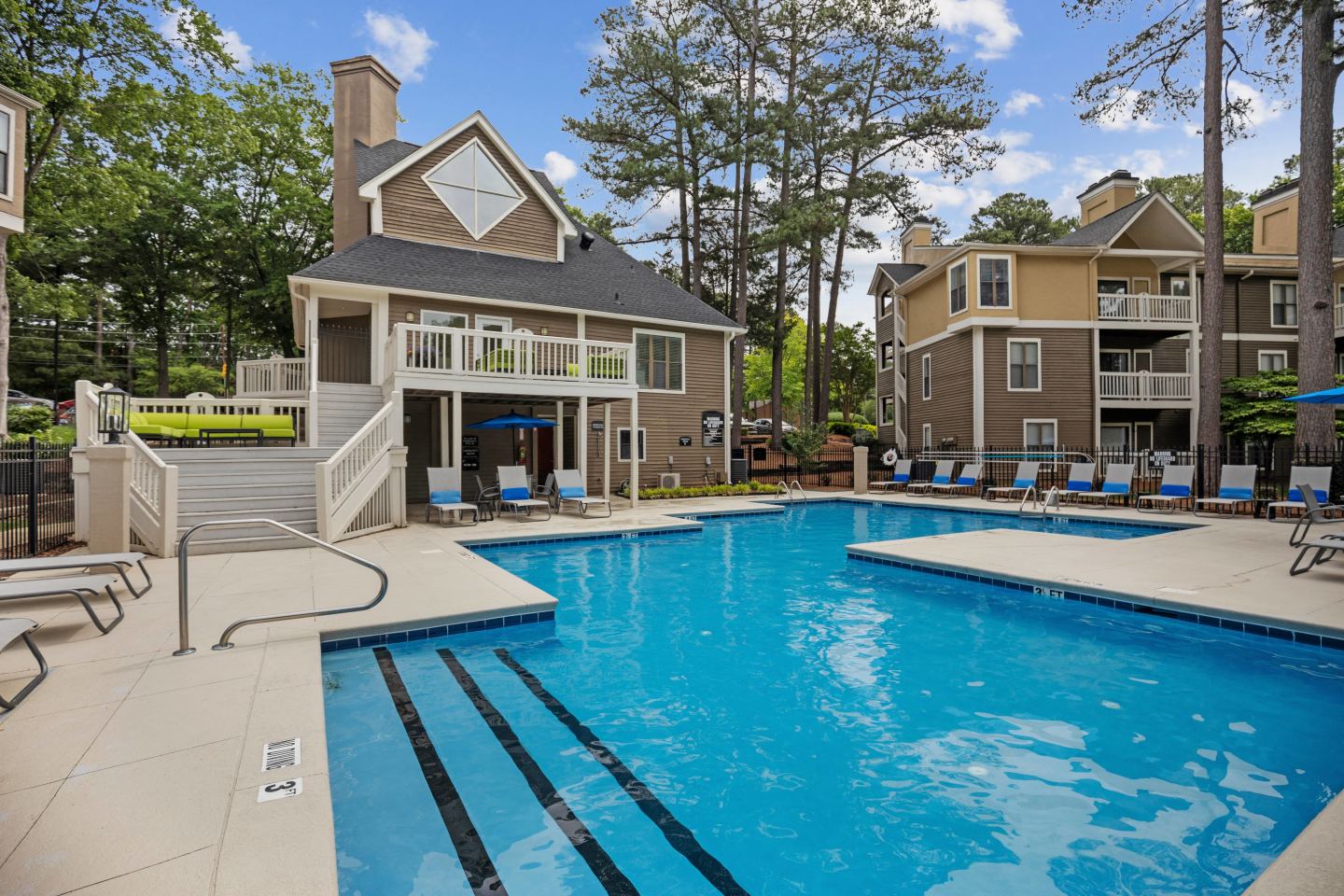 Sommerset Place Apartments Image 5