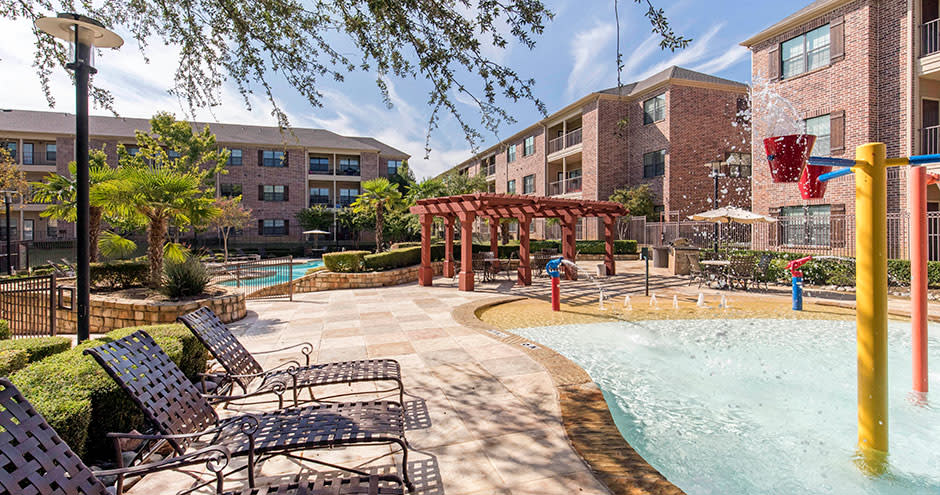 Estates at Vista Ridge Image 4