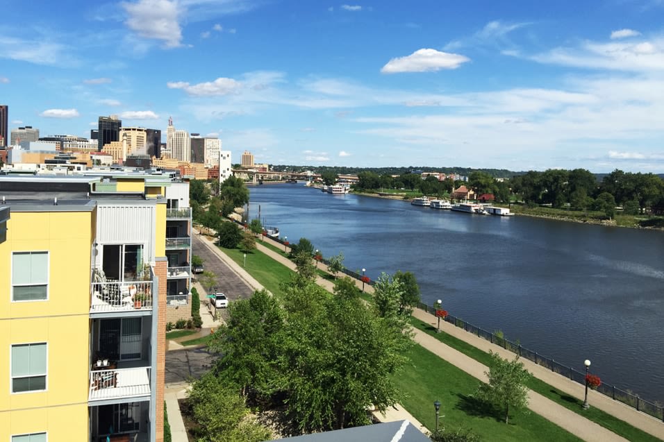 Riverview at Upper Landing Image 36