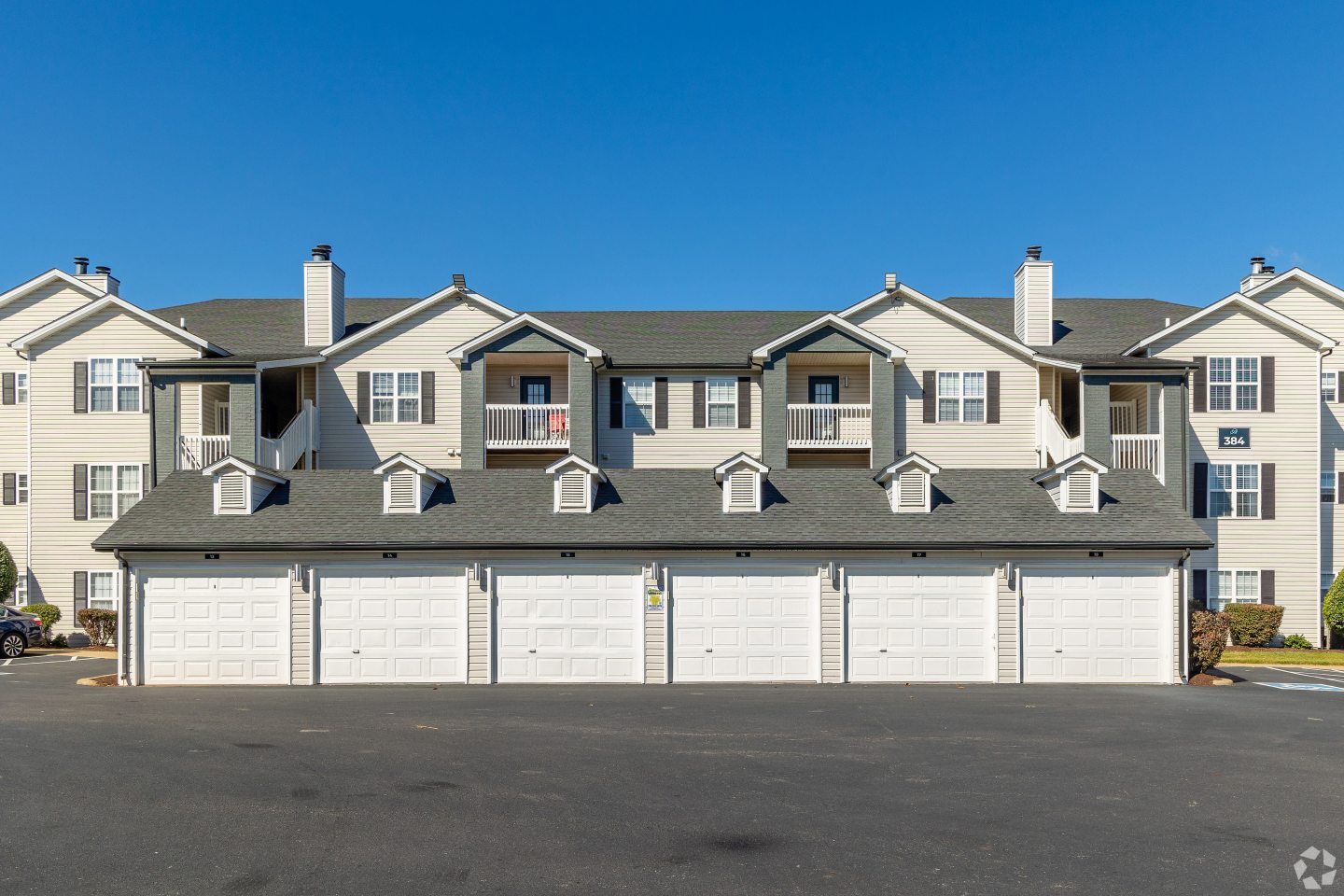 Adler Apartment Homes Image 46