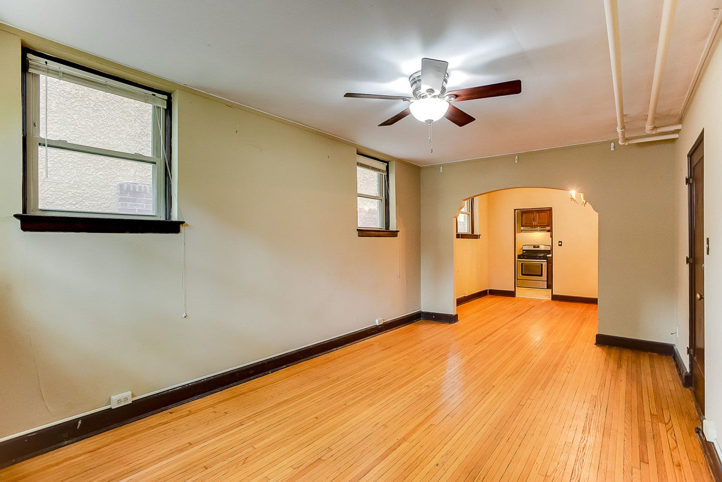 2884 Irving Avenue S Image 6