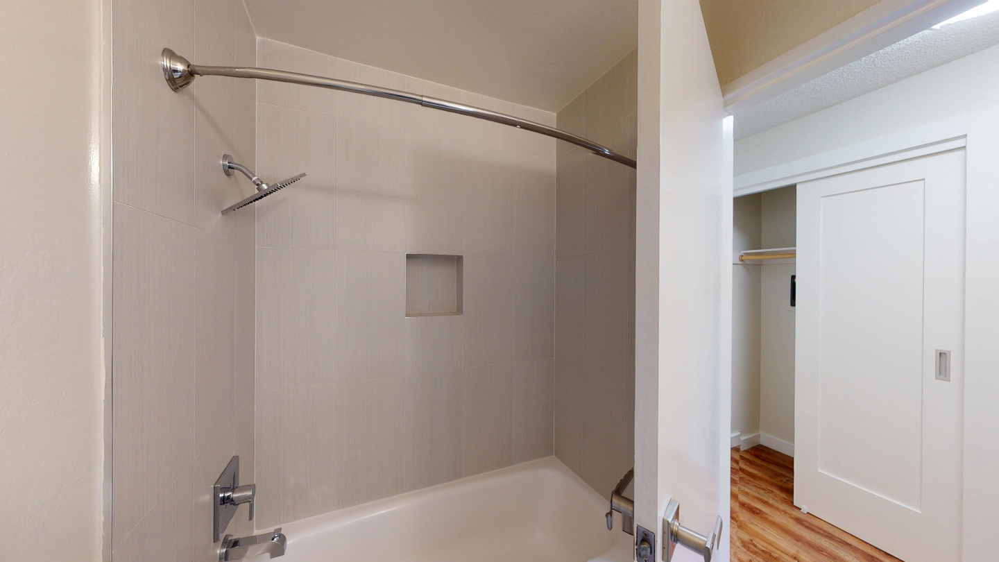 755 Green Street Image 5