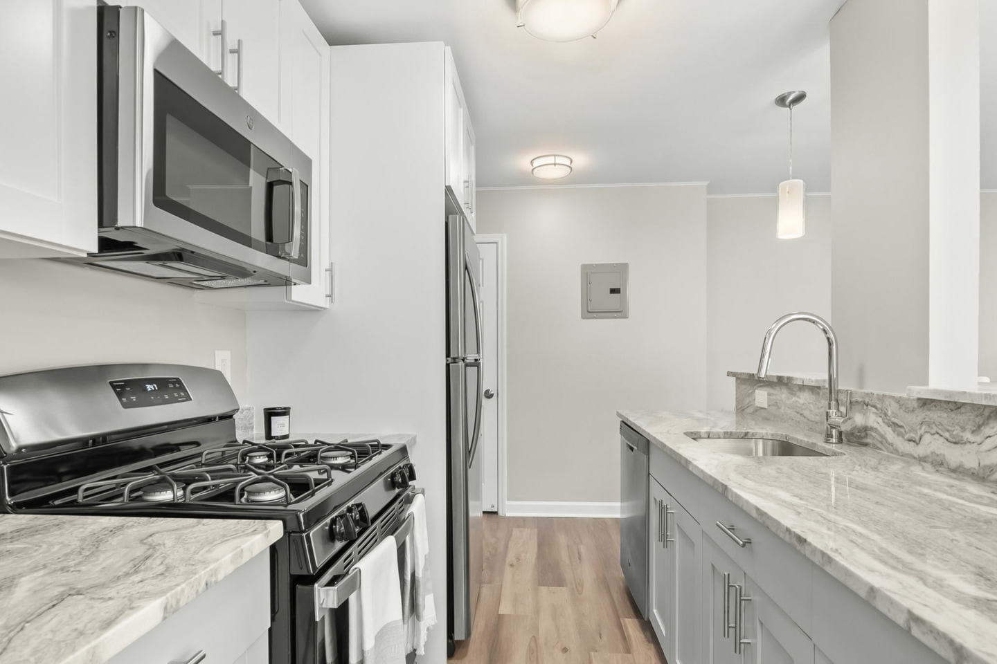 Renaissance Hills Image 34