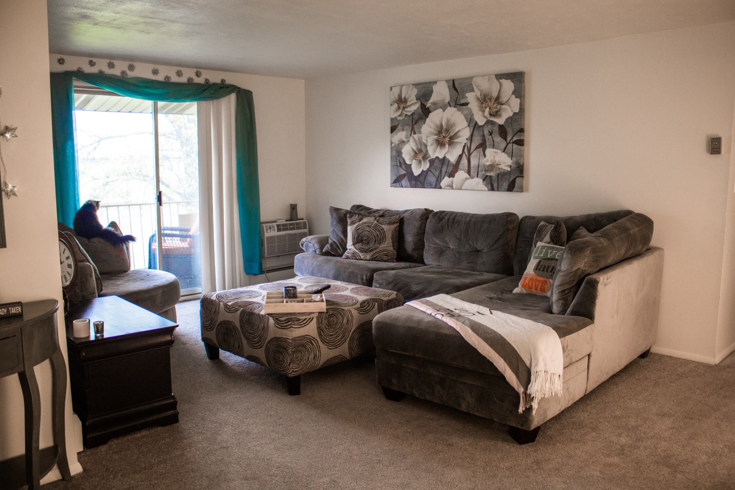 Kingston Place Apartments Image 2