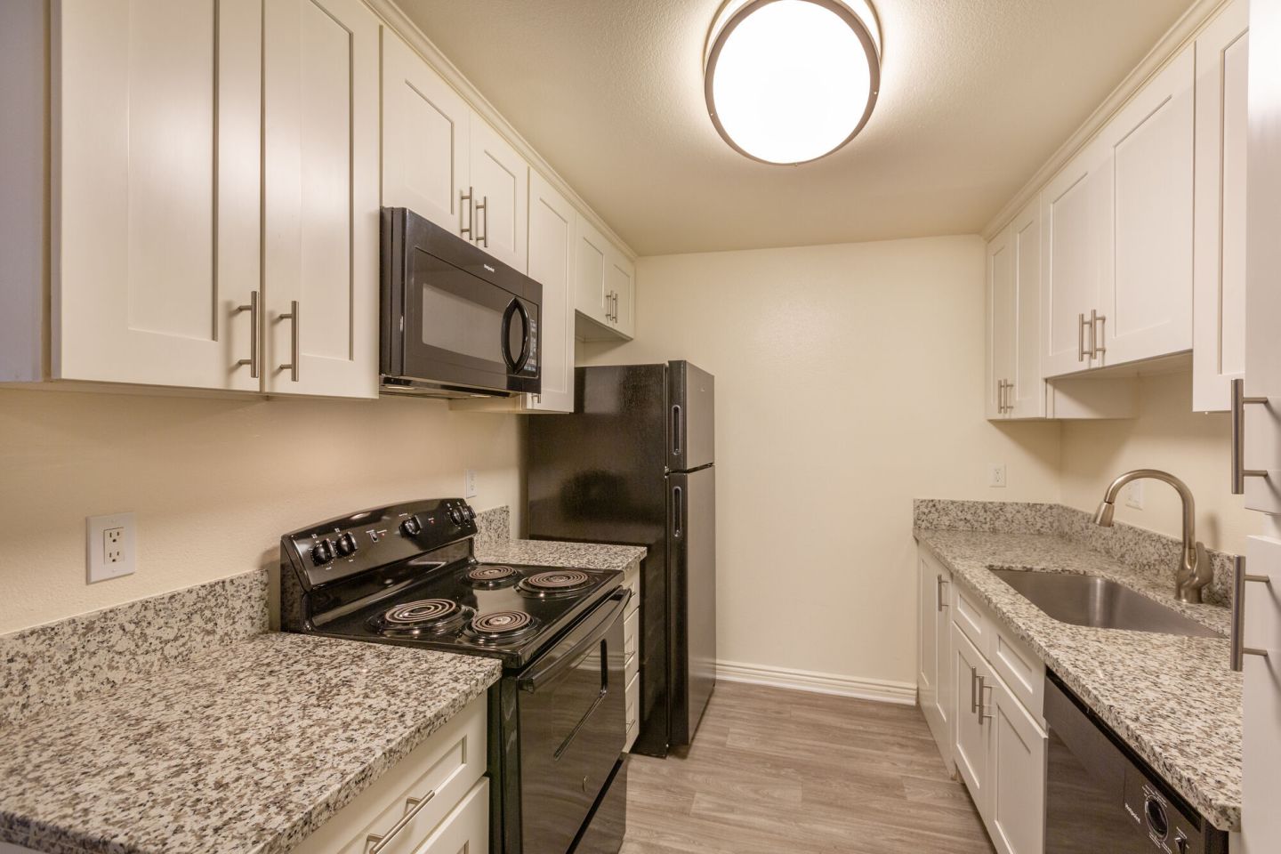 Elan Scripps Terrace Image 13