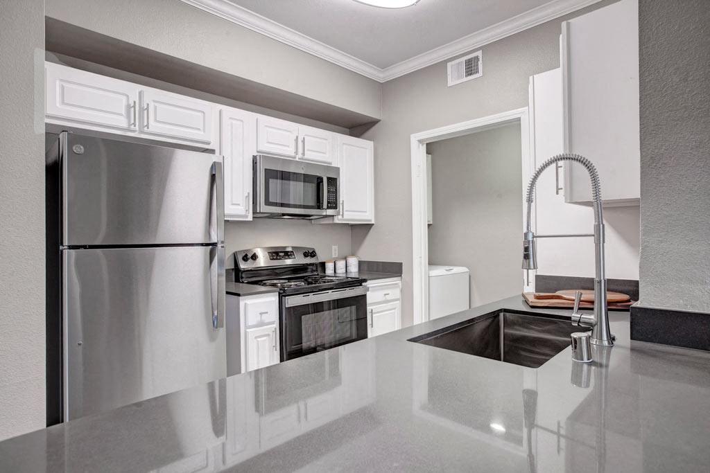 Broadleaf Apartments Image 68