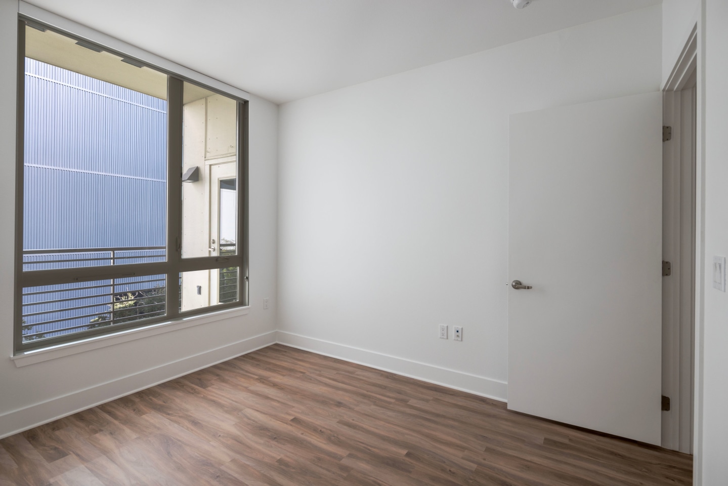 Loft House Image 25
