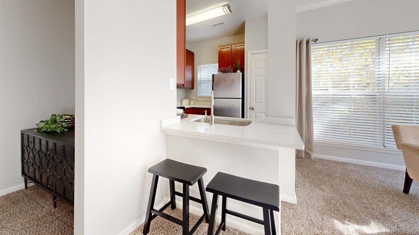 Dwell At Naperville Image 15