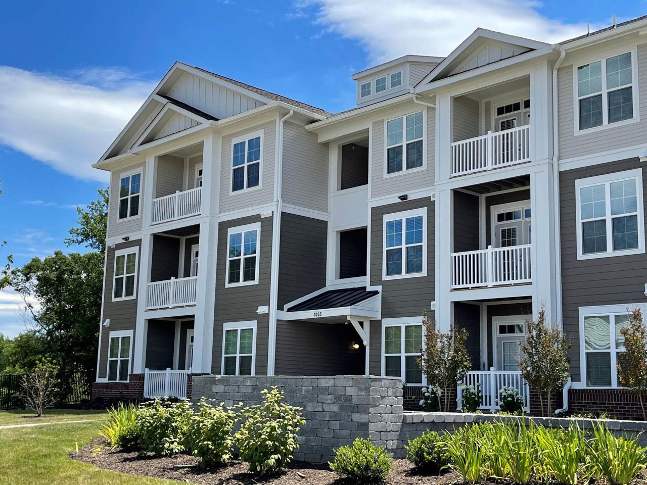 Berkmar Landing Apartments Image 6