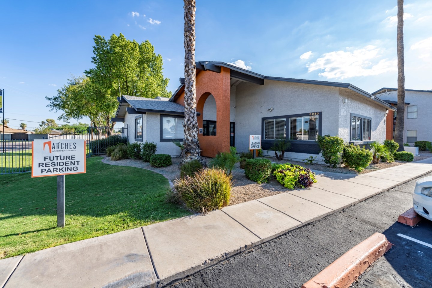 Arches Apartment Homes Image 15