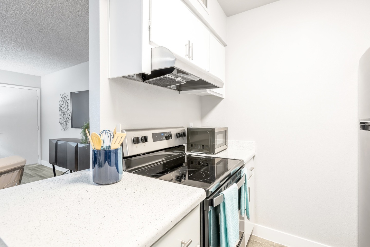 The Mod Apartments Image 3