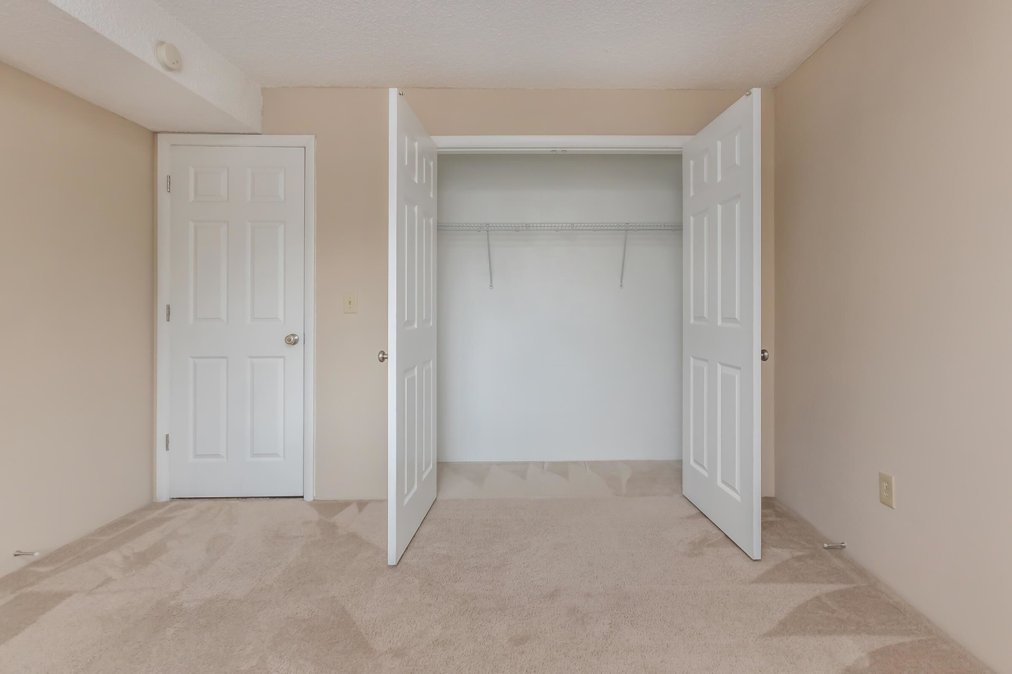 Lake Brandt Apartments Image 12