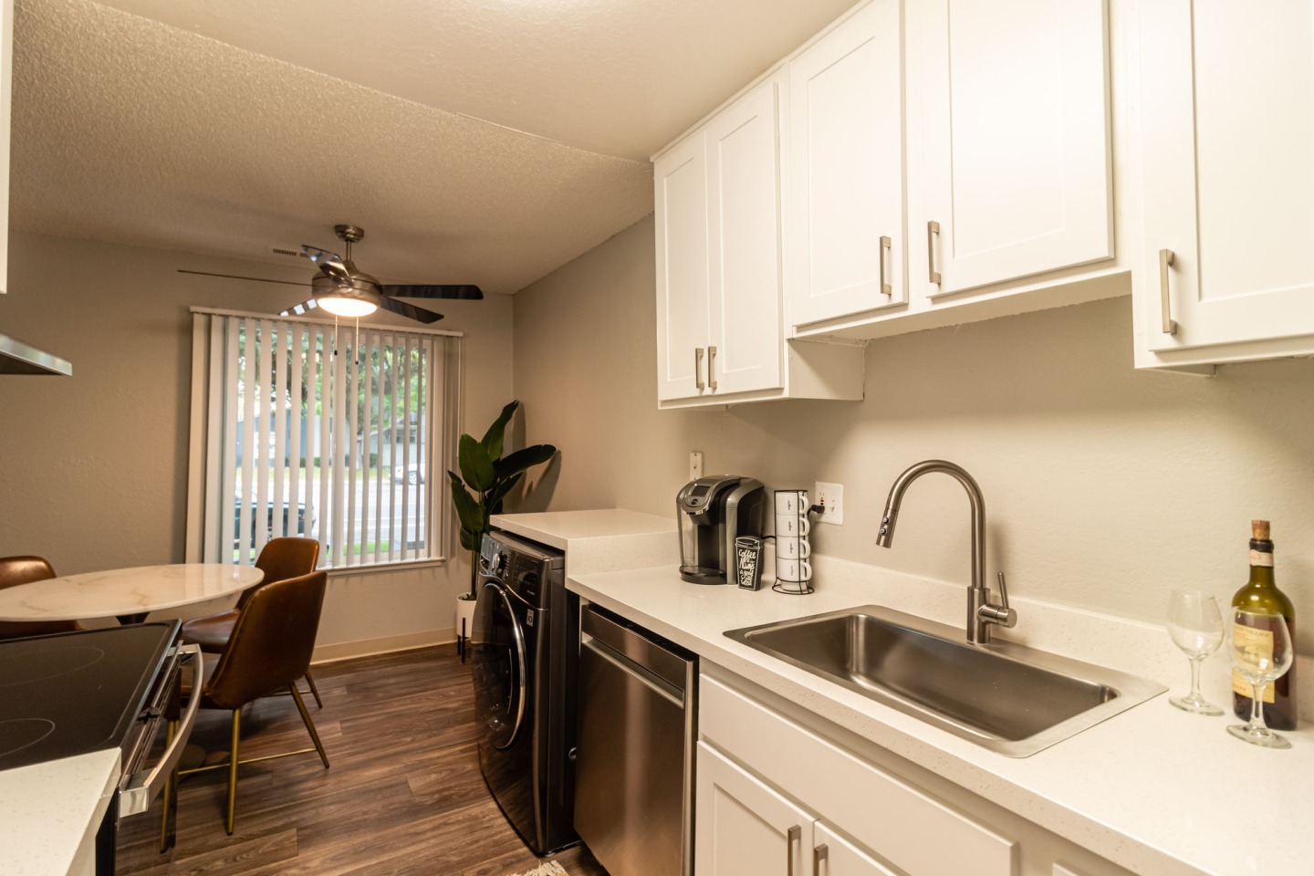 The Element Apartment Homes Image 9