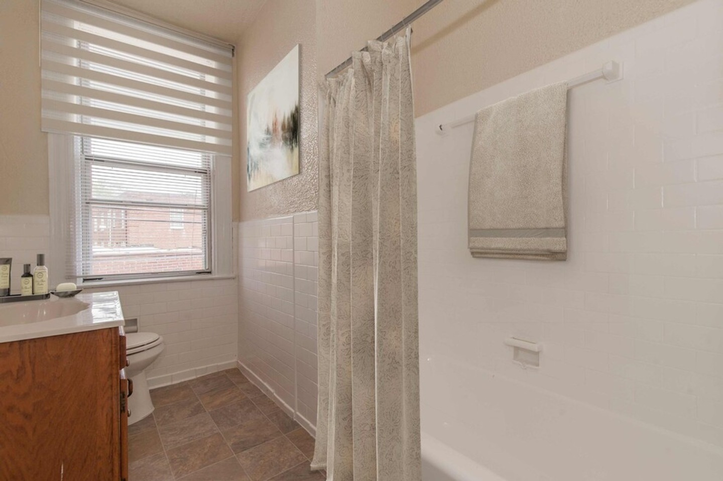 Oaklee Village Image 10