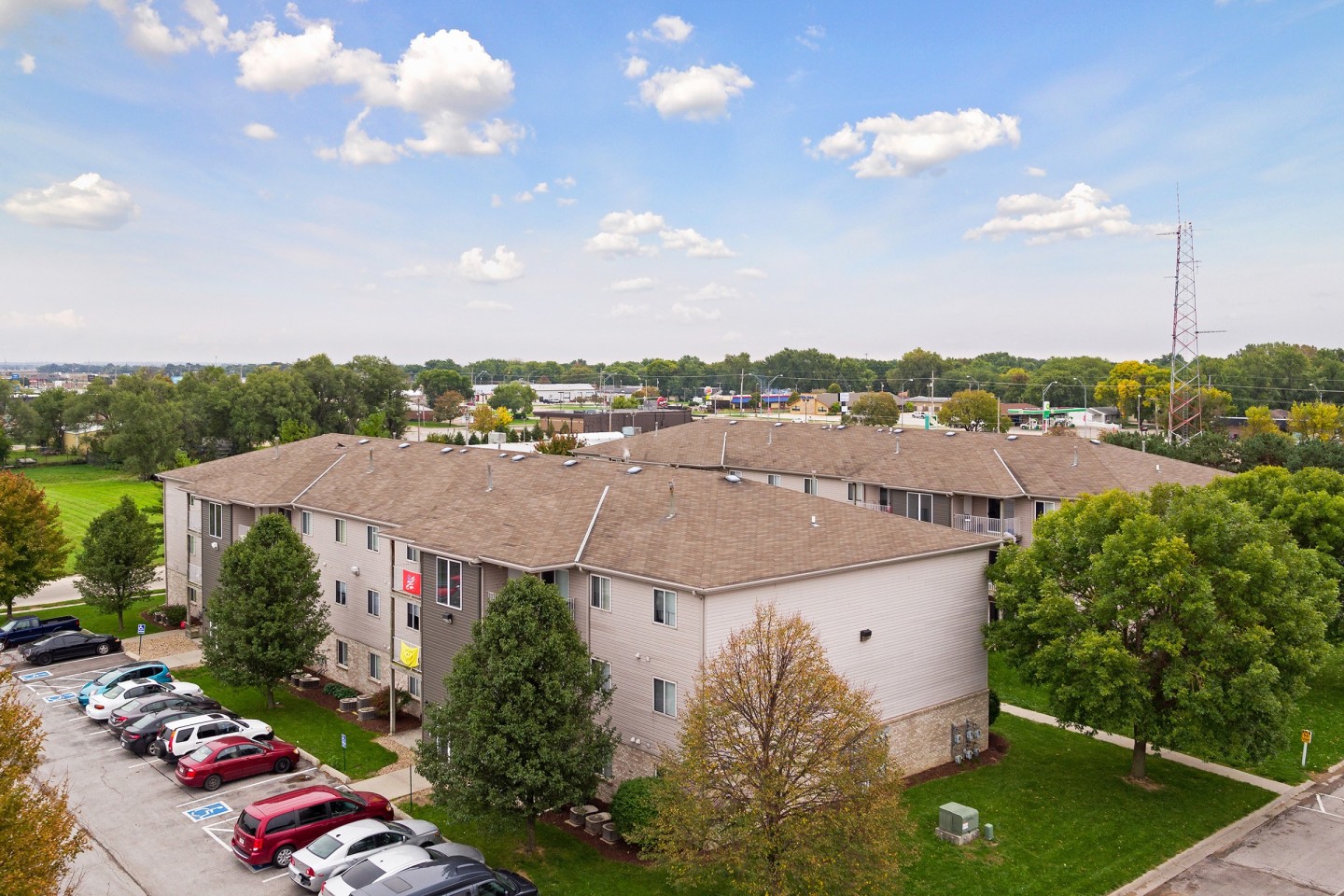 Cambridge Apartments Image 9