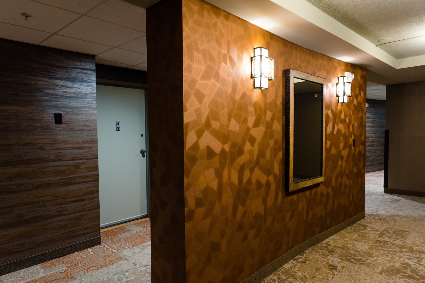 Hampton Plaza Image 9
