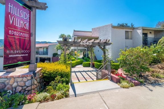 Hillside Village Apartments Image 10
