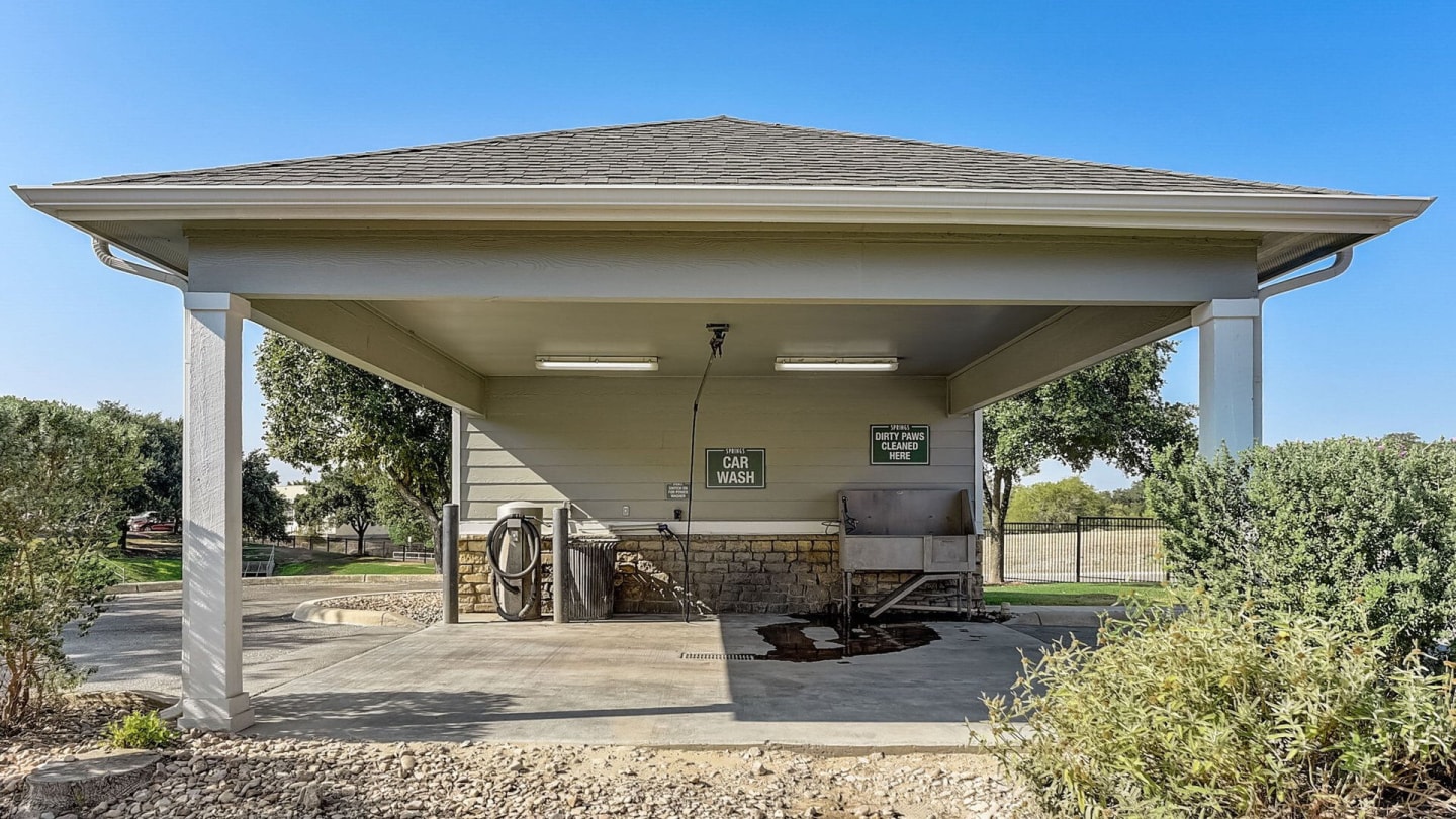 Springs At Live Oak Image 33