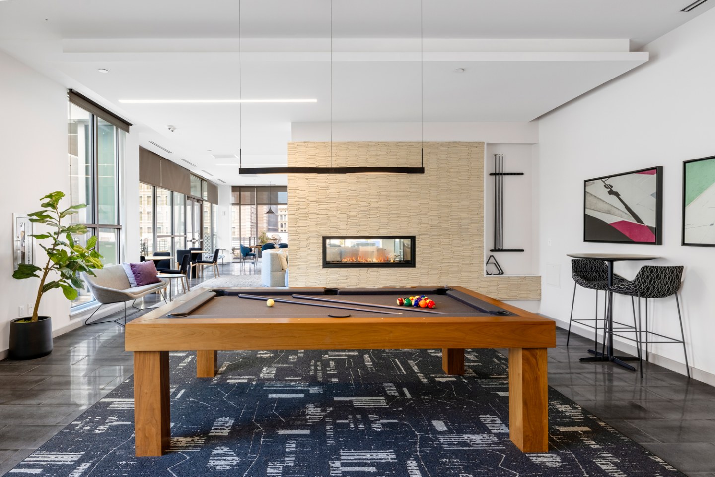The Collins Midtown Village Image 9