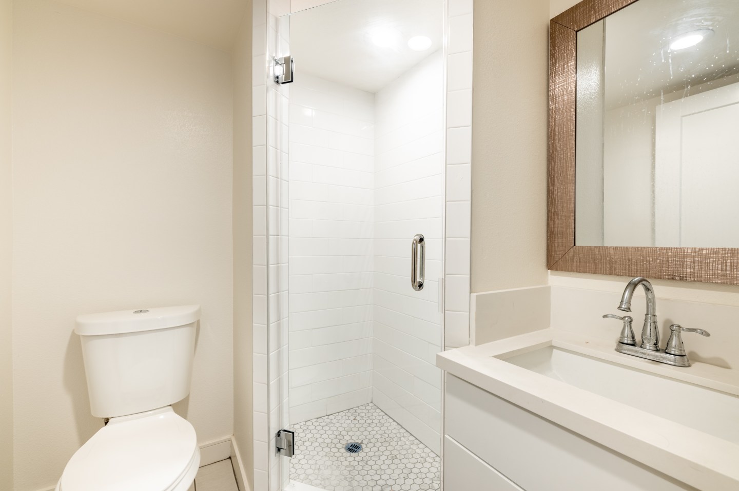 1458 37th Place - Co-Living Image 18