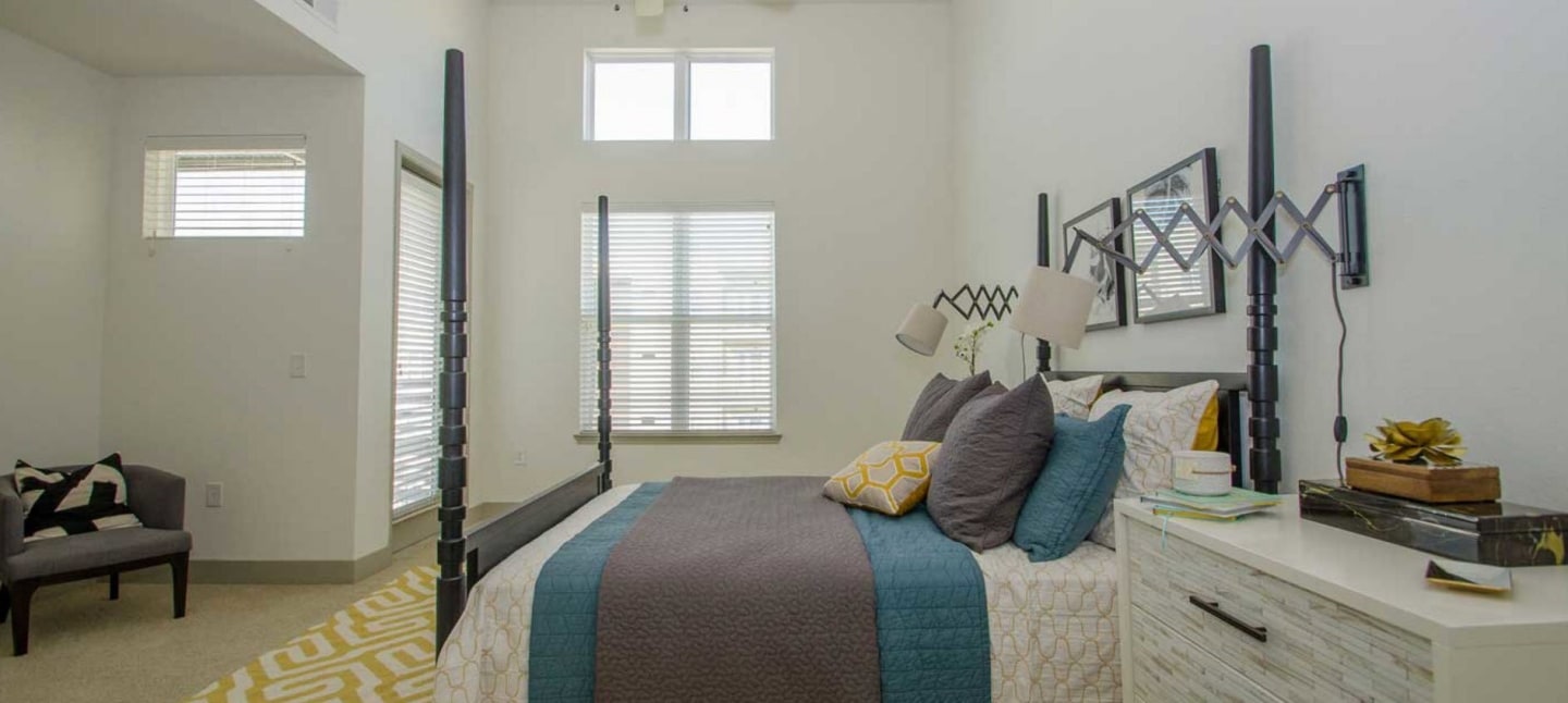 Standard at CityLine I & II Image 20