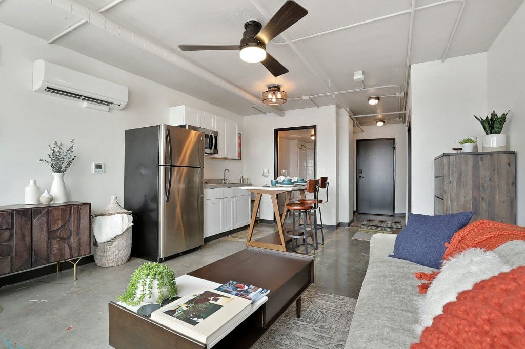 Loft 205 Image 16
