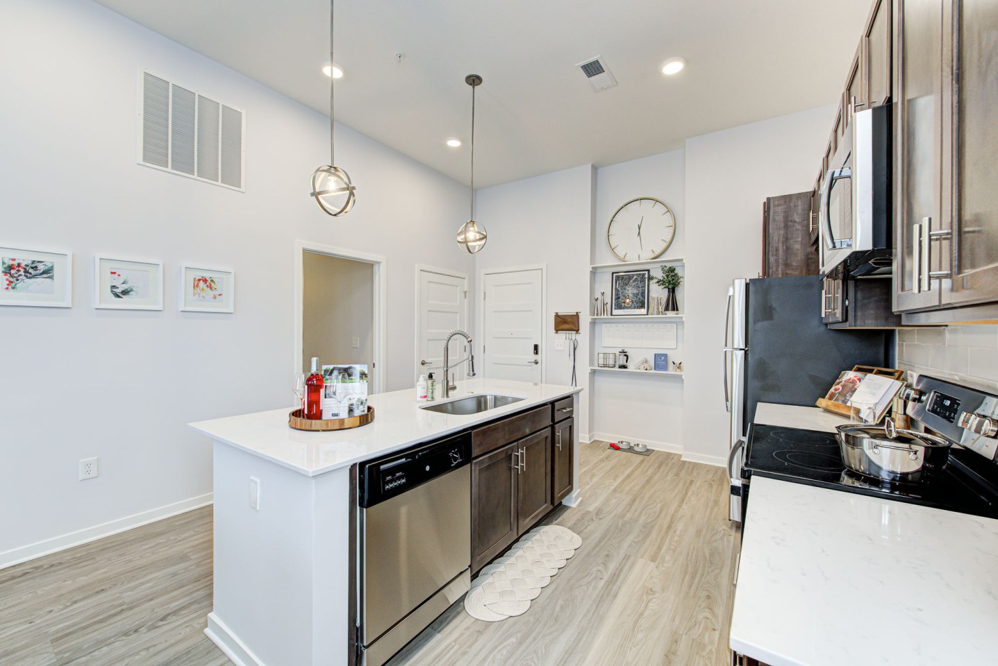 Pullman Pointe Image 31