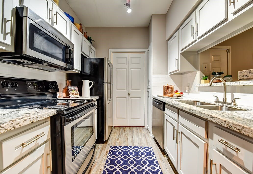 Eagle Crest Apartments Image 3