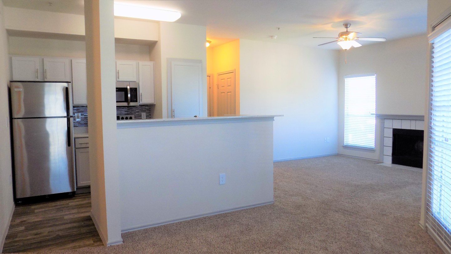 Waters Edge Villas Apartments Image 14