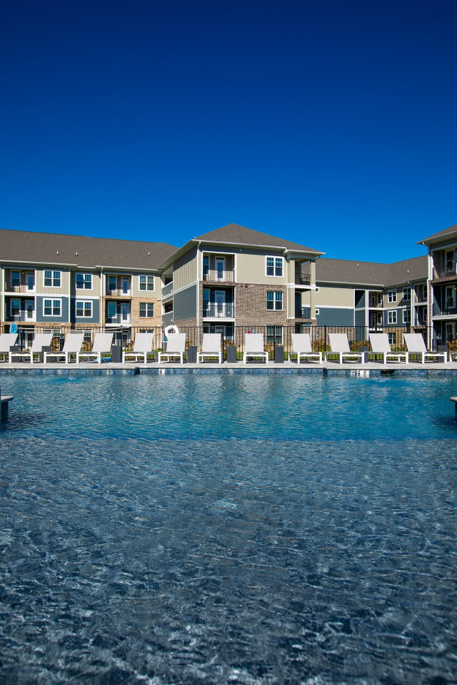 Lake Taylor Pointe Image 74