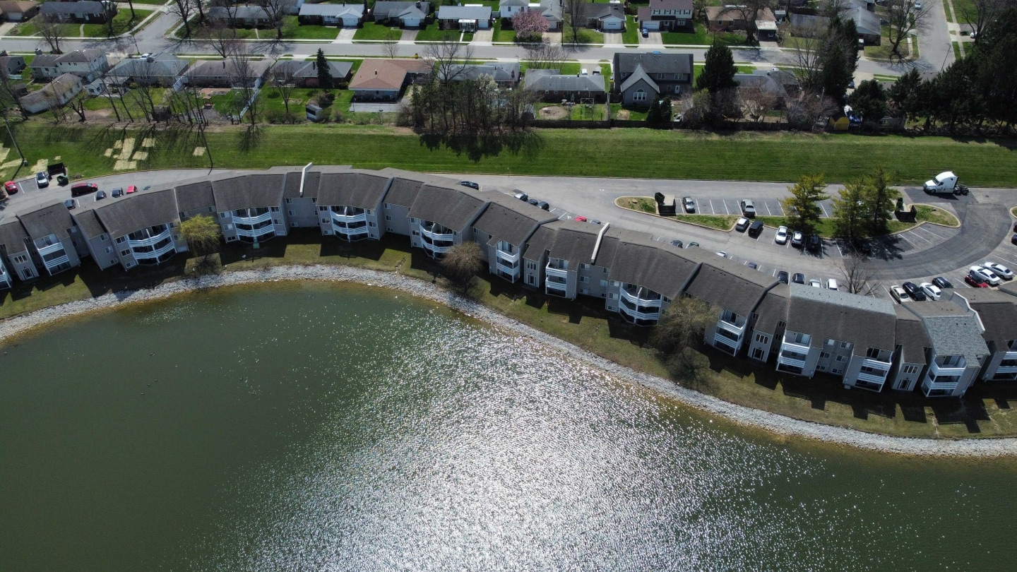 Eagle Lake Landing Image 4
