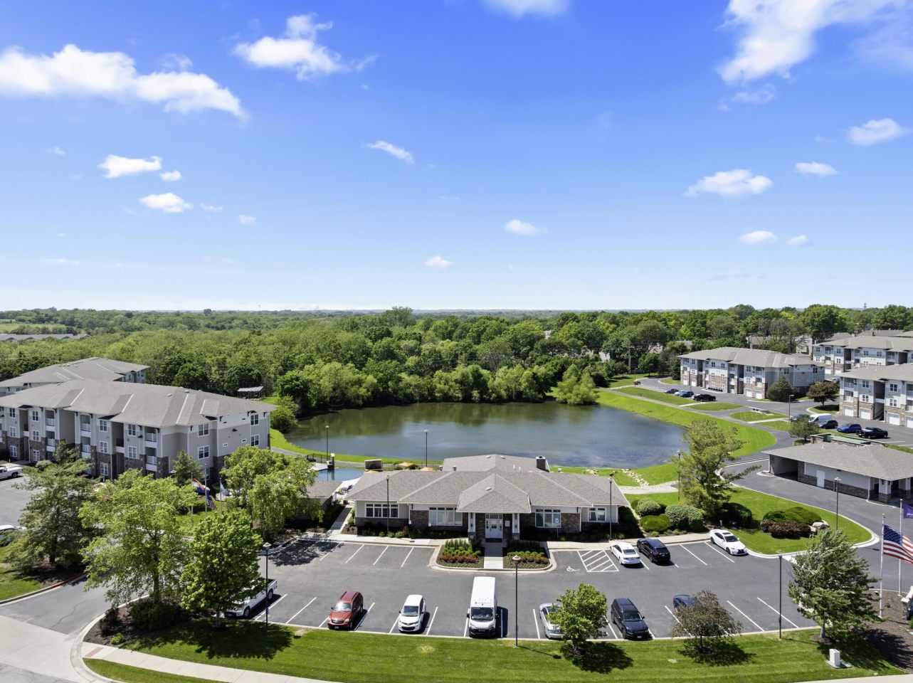 The Fairways Apartment Homes Image 3