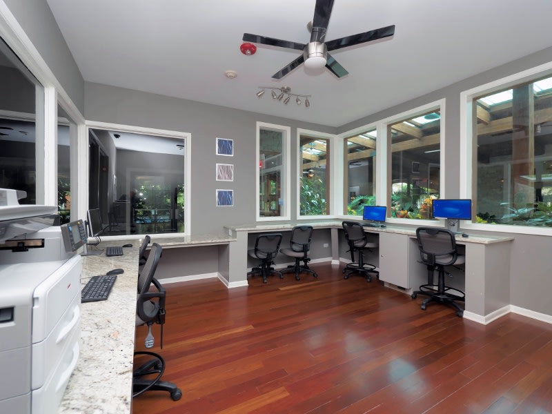 Barrington Lakes Apartments Image 47
