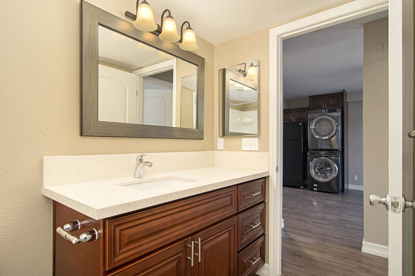 Pacific Cove Image 22