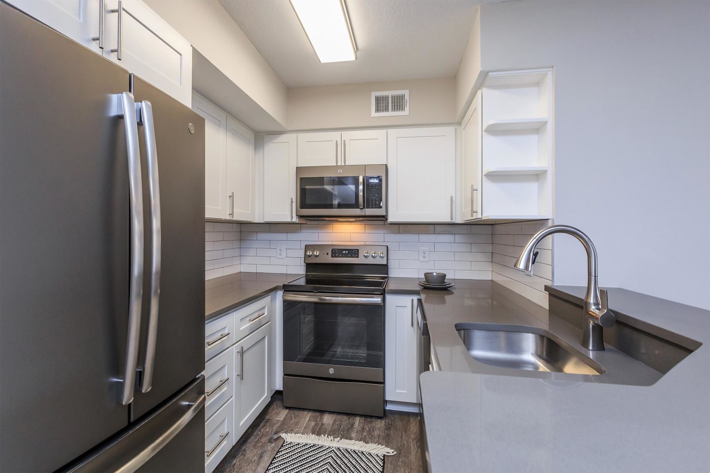 Latitude Pointe Image 73
