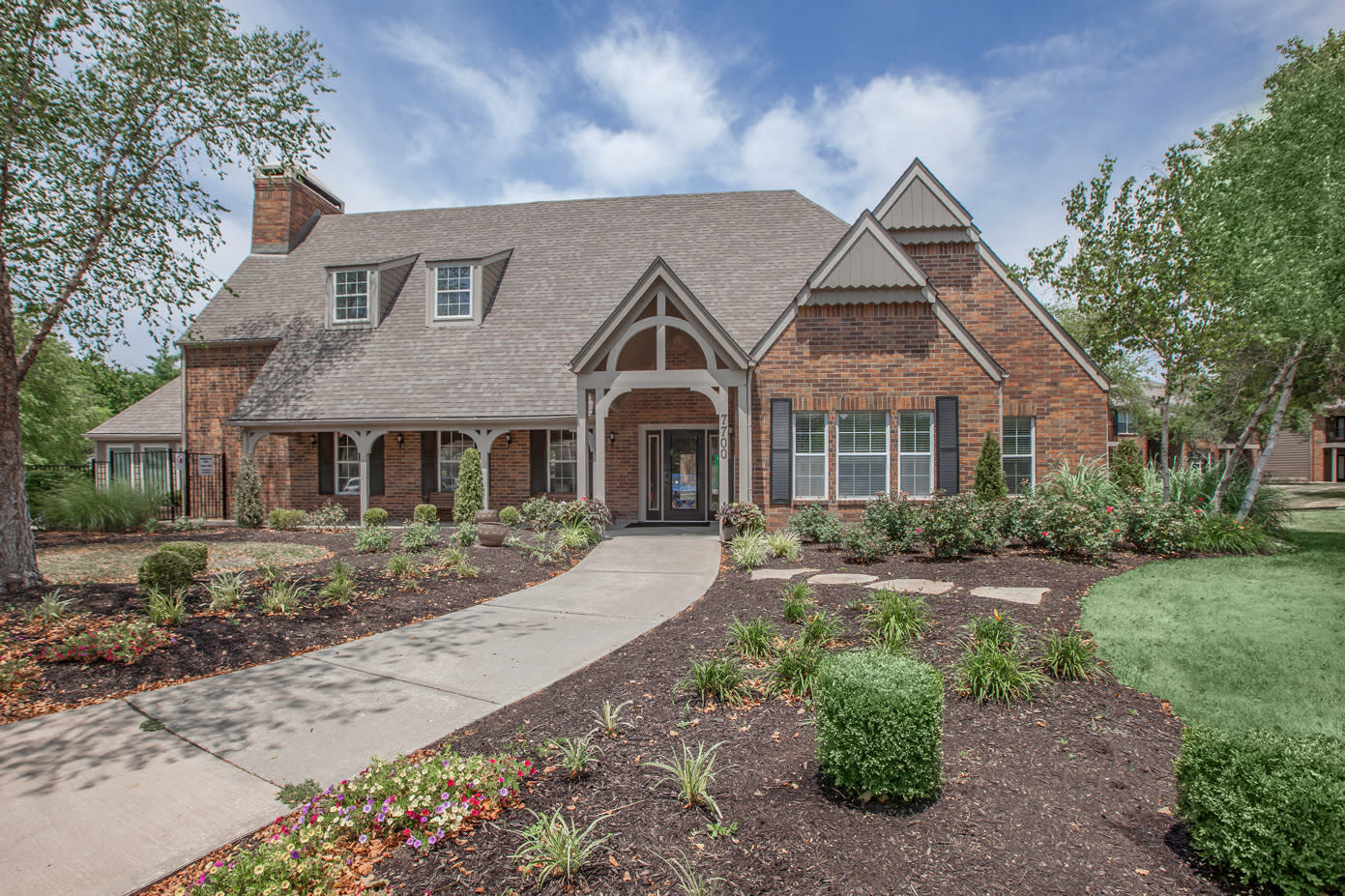 Pebblebrook Image 17
