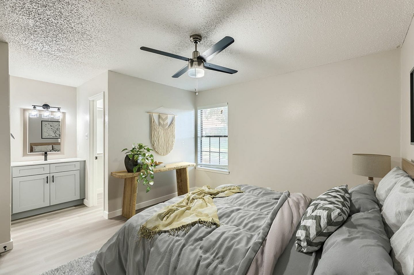 Rise Oak Creek Image 47