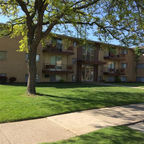 Kingston Place Apartments Image 1