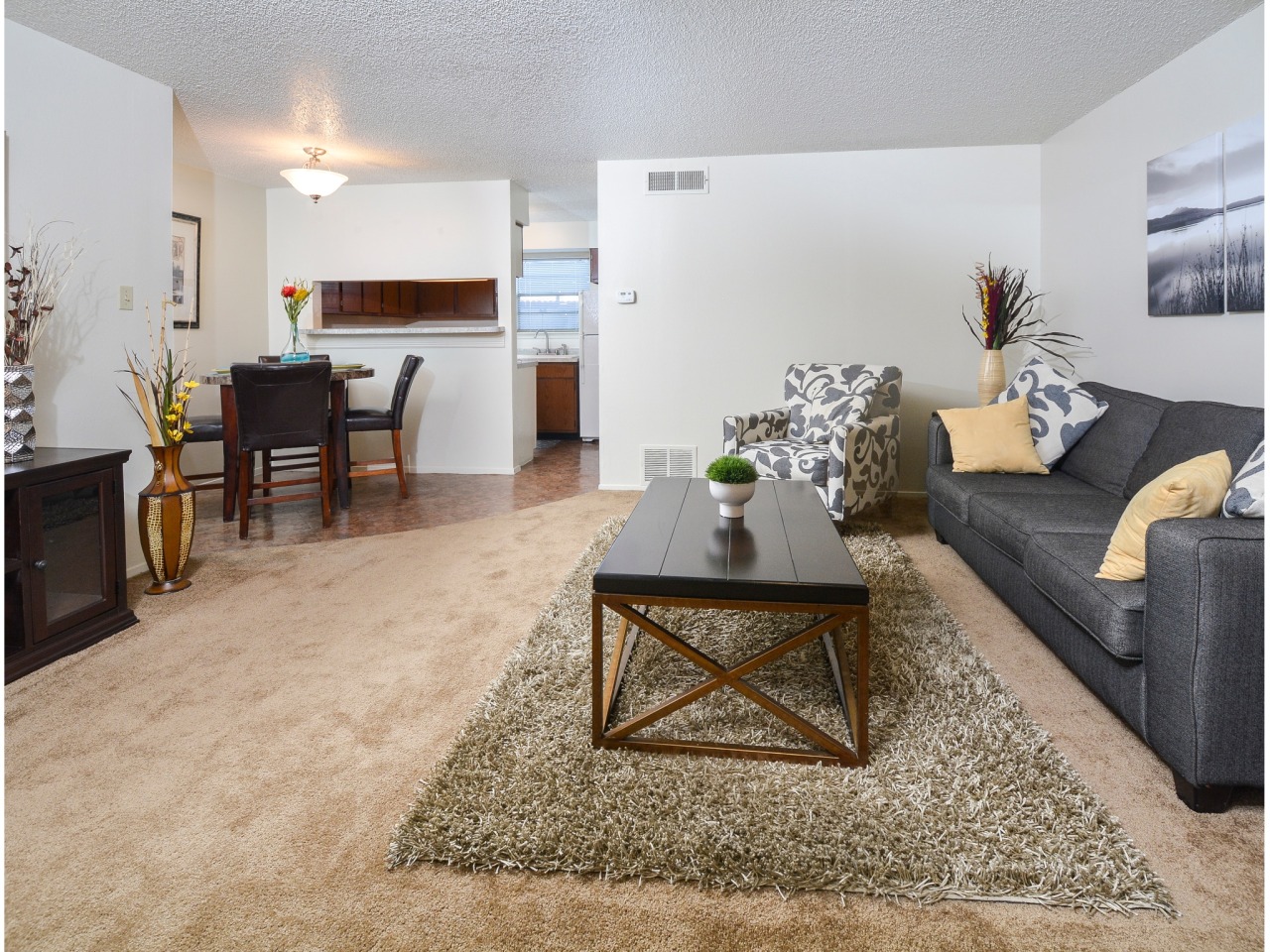 Country Crest Townhomes Image 13
